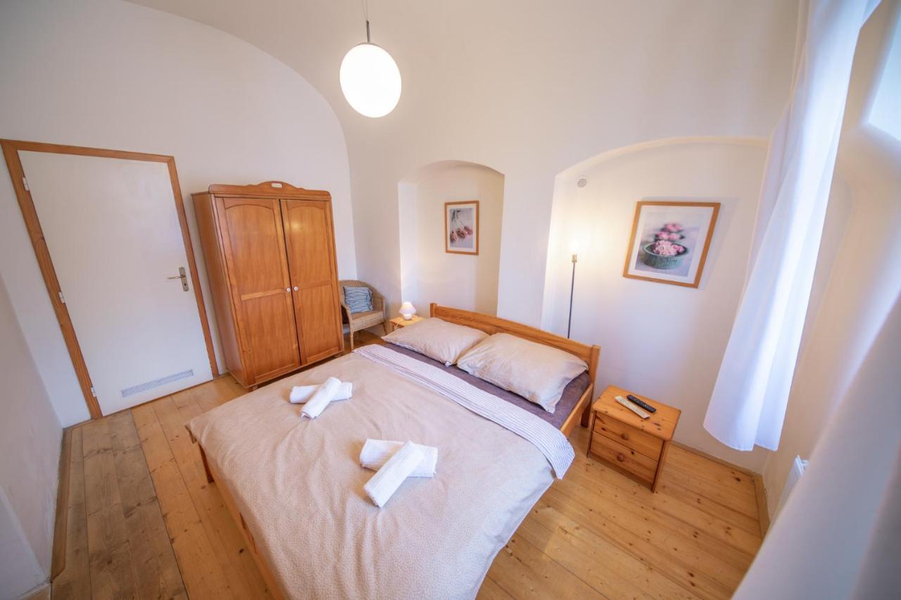 Teplice nad Metují Apartment Ve Mlyne מראה חיצוני תמונה
