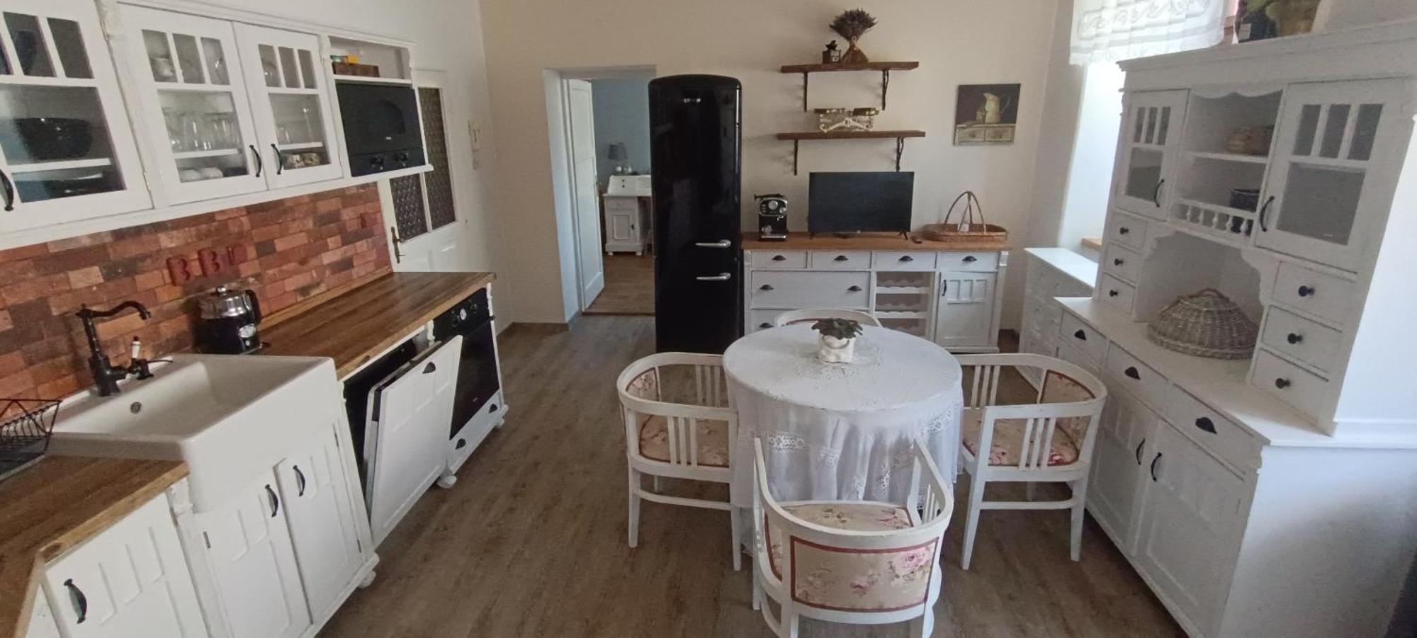 Teplice nad Metují Apartment Ve Mlyne חדר תמונה